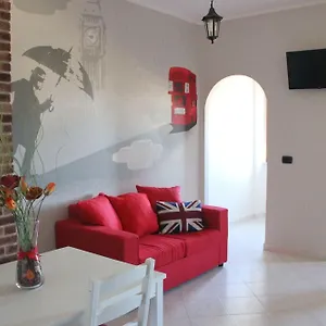 Πανσιόν Metropolis Rooms&services, Φιουμιτσίνο