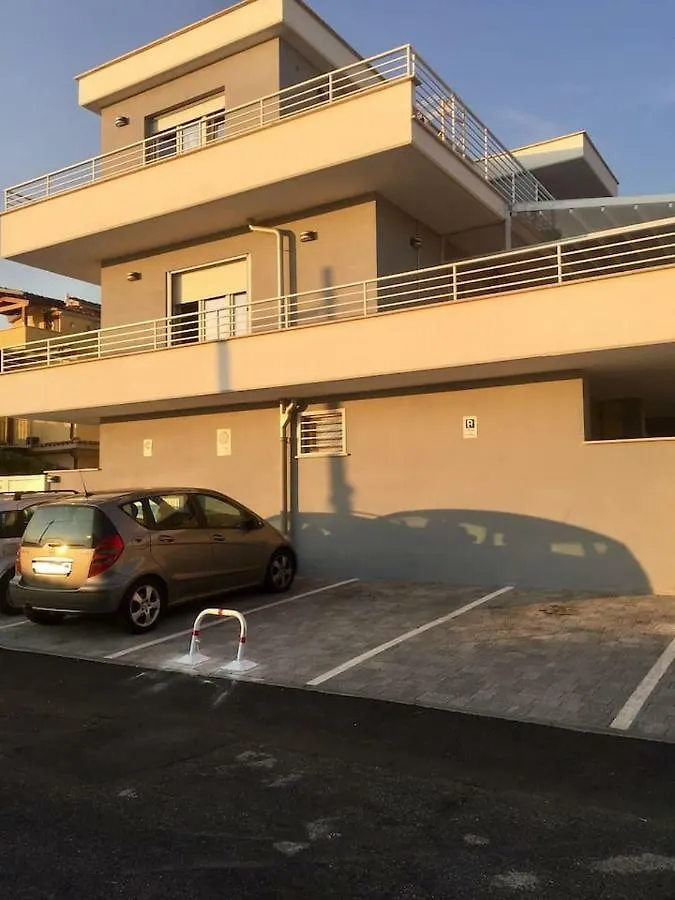 Sunset House Apartment Fiumicino