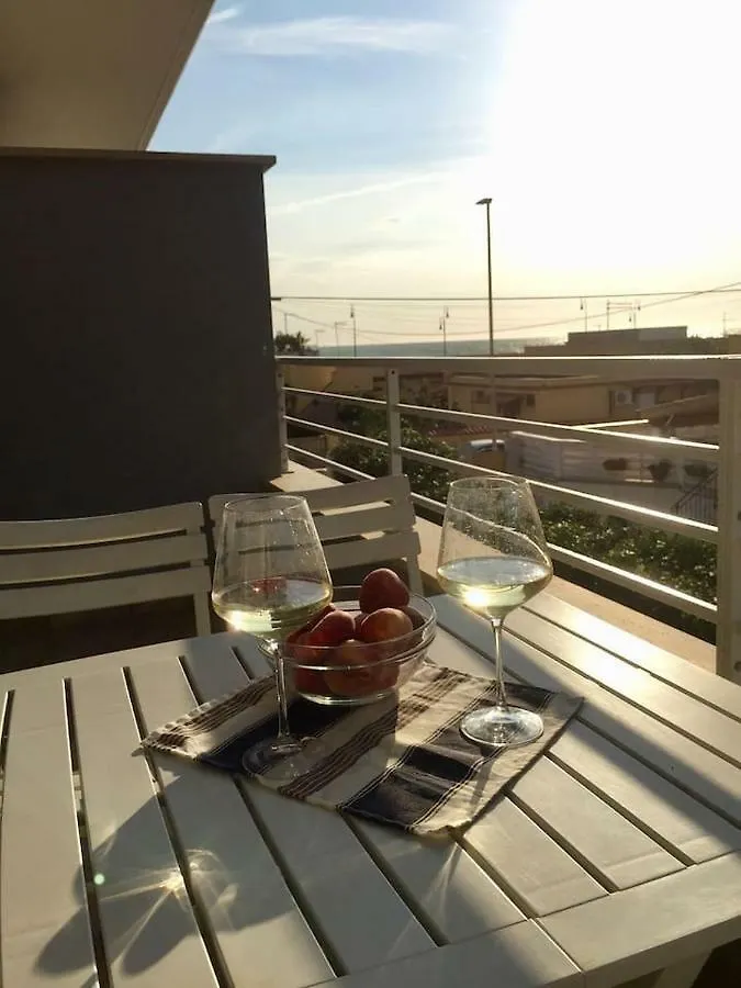 Sunset House Apartment Fiumicino 0*,
